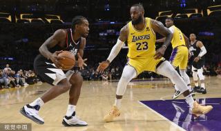 琼斯的进攻 琼斯的进攻