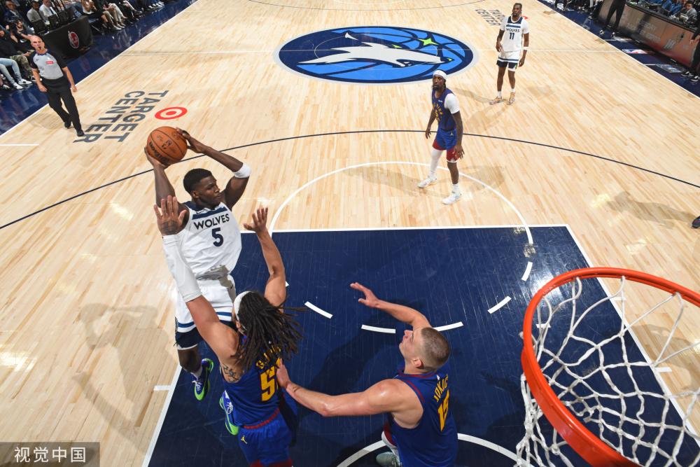 而这同时也 而这同时也