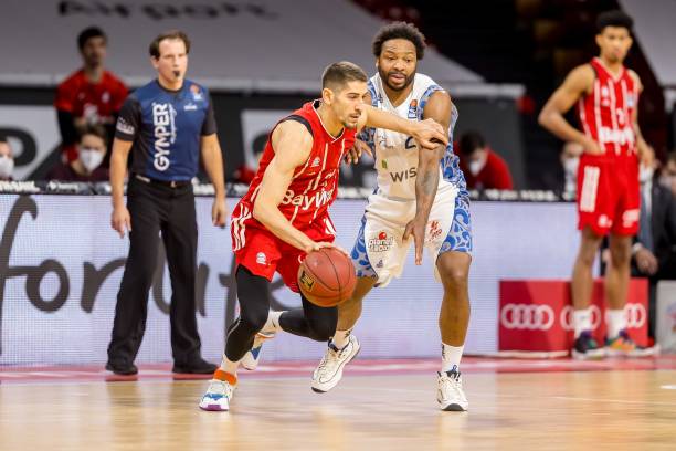 国际间的旅 国际间的旅