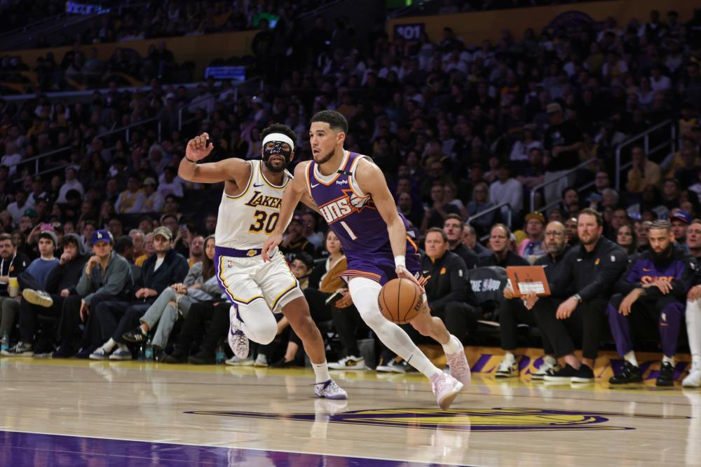 她通过勤奋 她通过勤奋